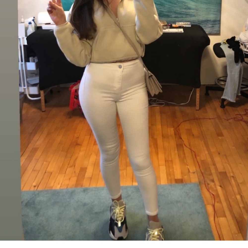 2/20$ Topshop white Joni Jeans